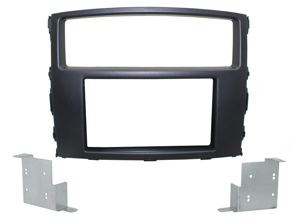 Connects2 CT23MT23 Mitsubishi Shogun Pajero 2014> Matt Black Double DIN Fascia