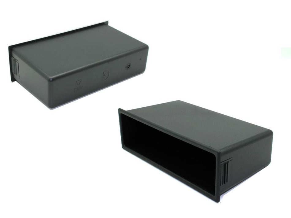Connects2 CT24UV09 Universal ISO Pocket