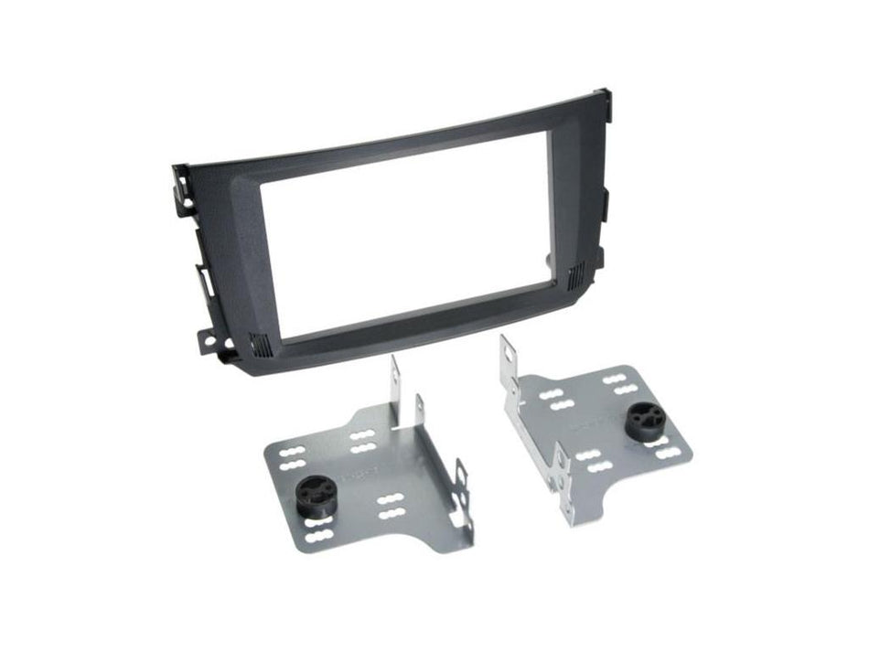 Connects2 CT23MM03 Smart ForTwo 2010> 2014 Black Double DIN Fascia