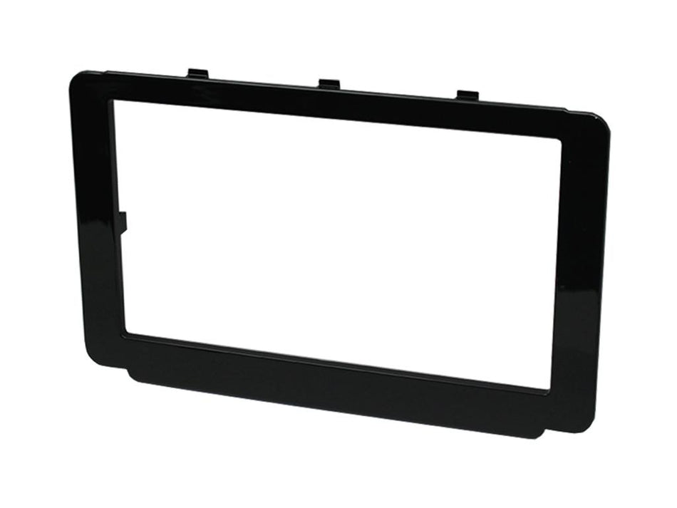 Connects2 CT23TY61 Double Din Fascia Plate for Toyota Hilux 2015