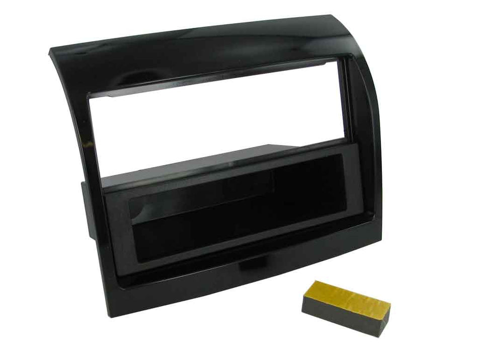 Connects2 CT24FT31 Fiat Scudo X250 2012> 2014 Gloss Black Single DIN Fascia